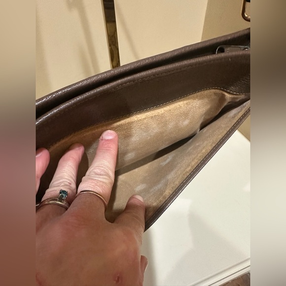 Gucci Accessories Collection Monogramam Vintage Pouch W/added Strap - Picture 5 of 14